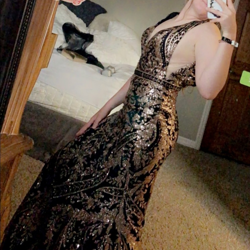 Cinderella Divine Prom Dress size 6